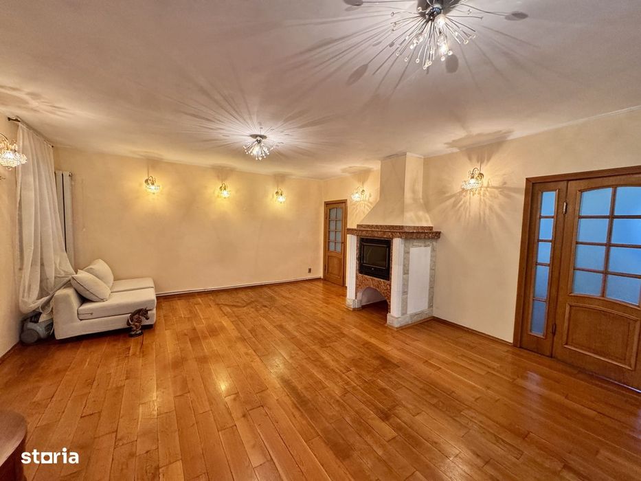 Casa / Vila Snagov, 1490Mp De Teren + Garaj Si Garsoniera