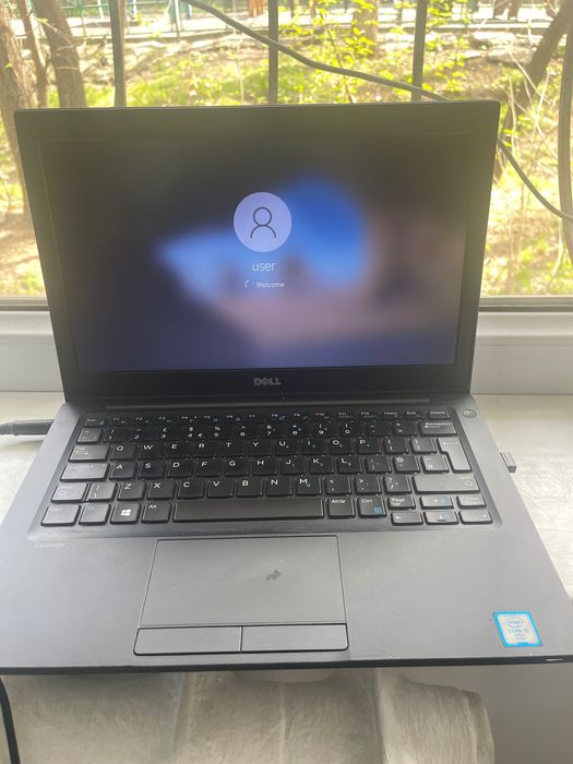 Dell Latitude 7820