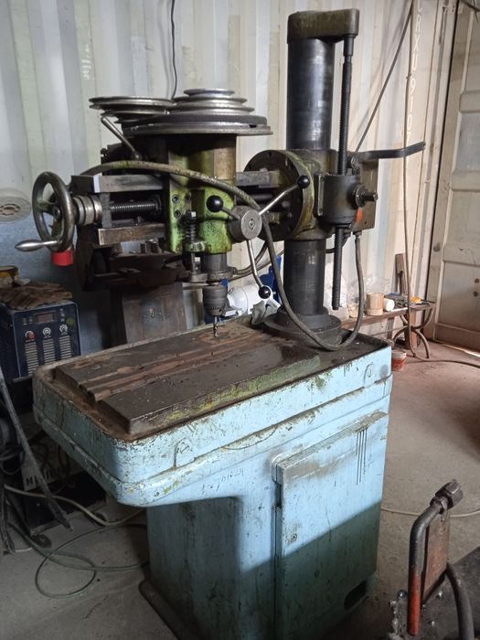 Продам сверлильный станок