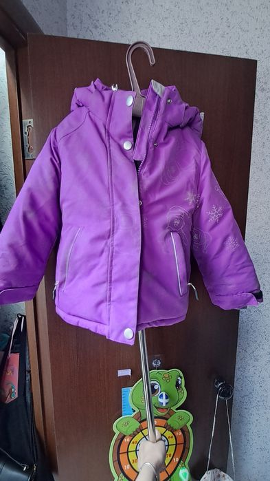 Продам детскую куртку/зима