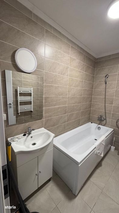 Ap. 3 camere de închiriat, cart. Ioșia