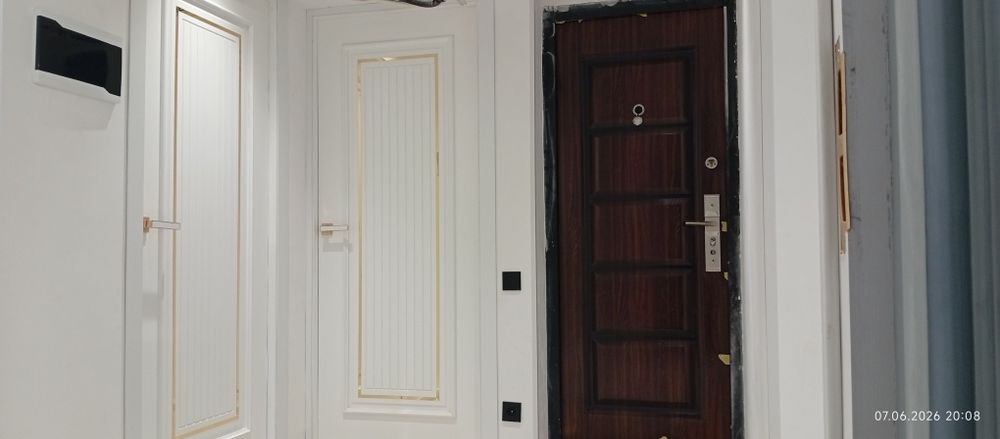 Продаётся 4 ком квартира. На третьем этаже. Район Радуга.