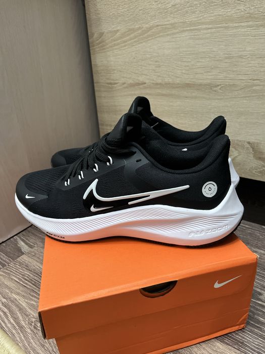 Кроссовки Nike Air Zoom