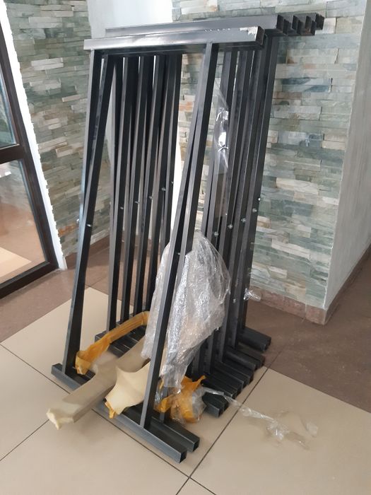 Продам новые банкетные  столы