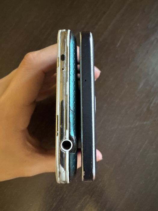 Продам 2 самсунга на запчасти