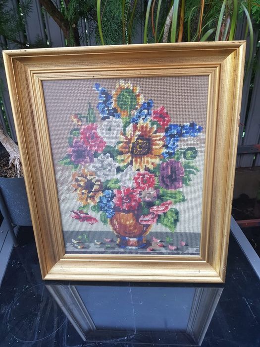 Vand goblenuri  in stare f buna