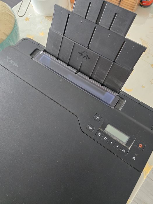 Продам цветной принтер Canon дёшево!