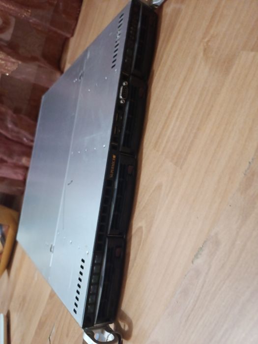 Сервак supermicro