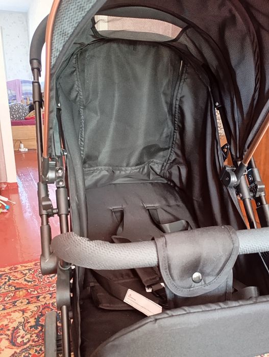 Летняя прогулочная коляска