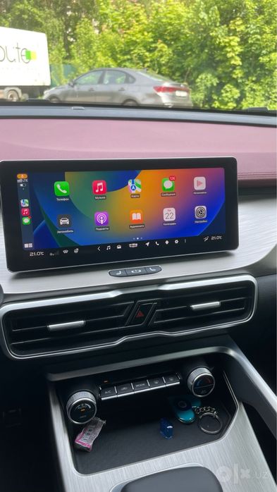 Продаётся Apple CarPlay адаптер для штатного экрана автомобиля.