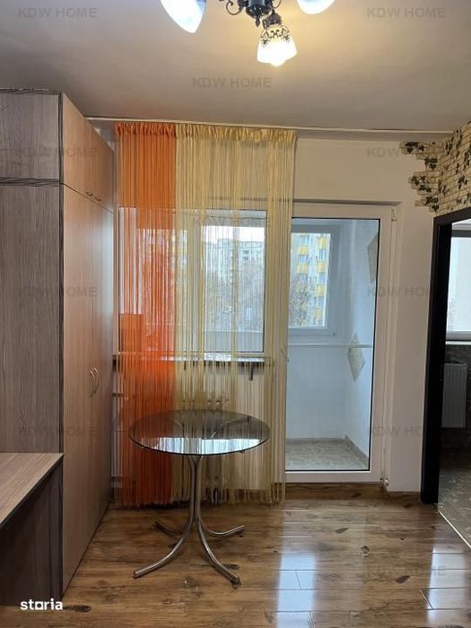 Garsoniera zona TEI