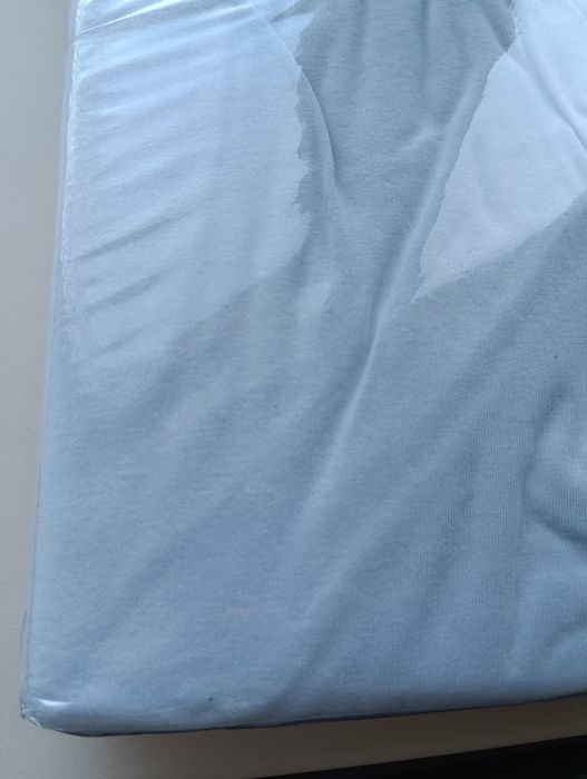 Простынь на резинке 160*200 НОВАЯ