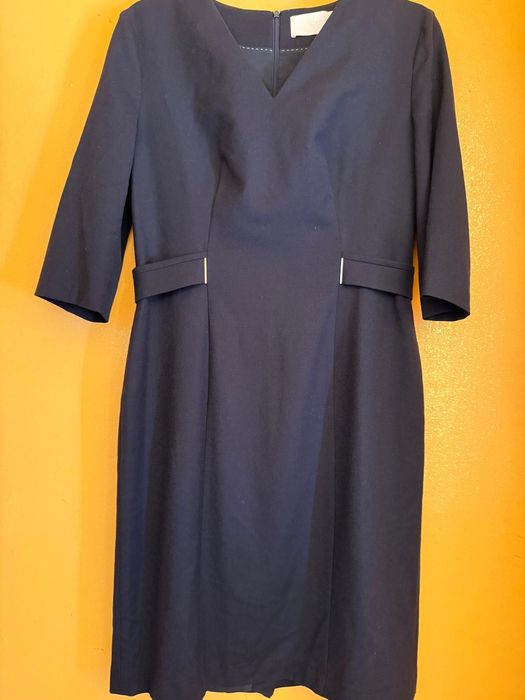 HUGO BOSS rochie eleganta , marimea 40 , din lânǎ