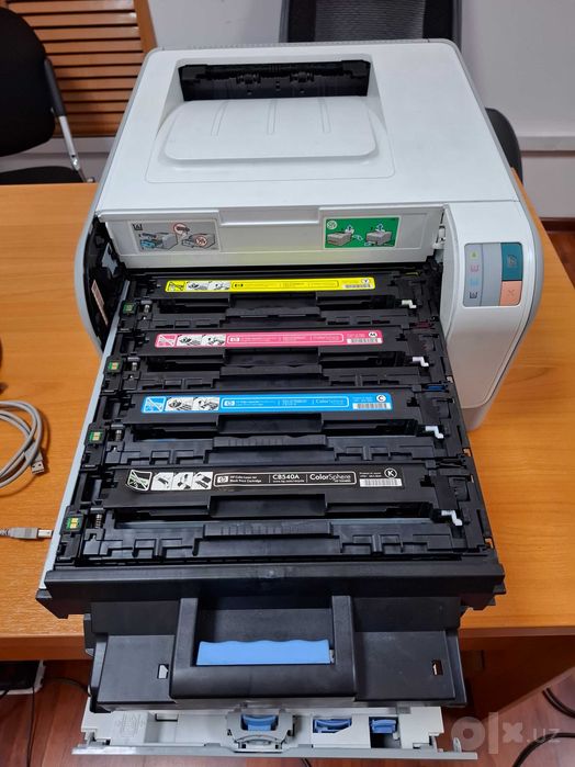 HP Color LaserJet CP1215