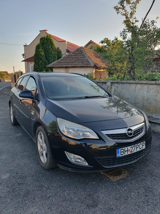 Opel astra j, mașină personală