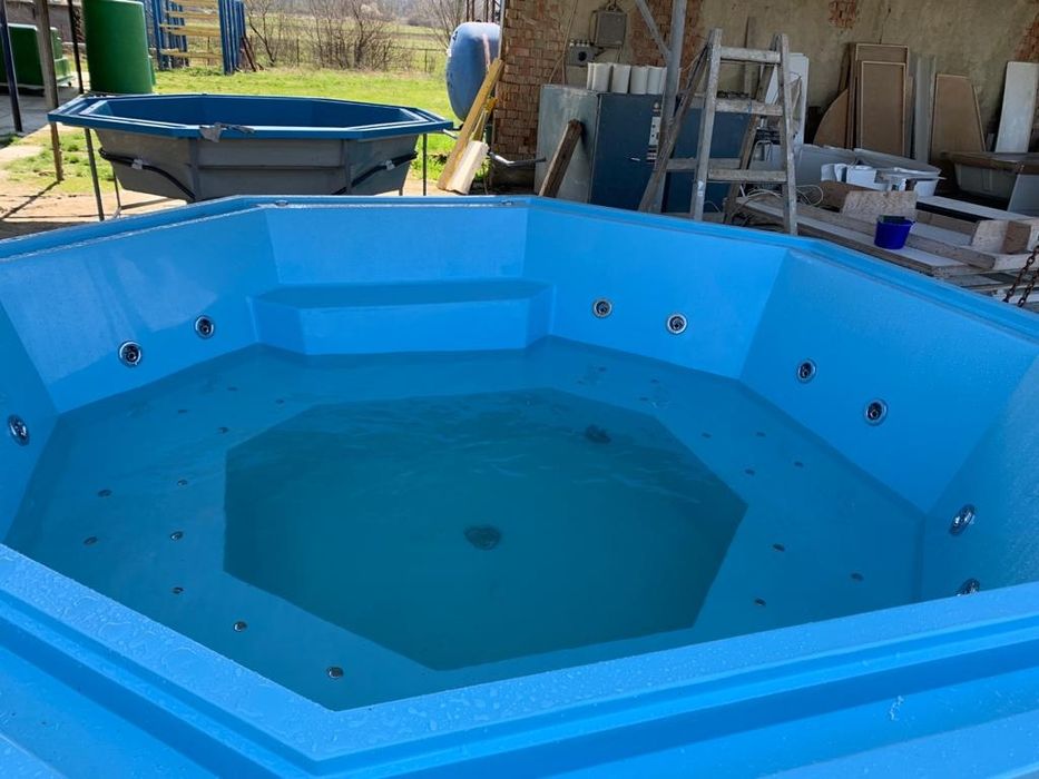 Mini piscina din fibra de sticla ciubar hot tub 7 -13 persoane