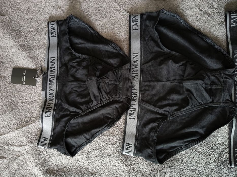 Emporio Armani set 3 chiloți bărbătești culoare negru cu banda elastica gri/negru mărimea S noi originali