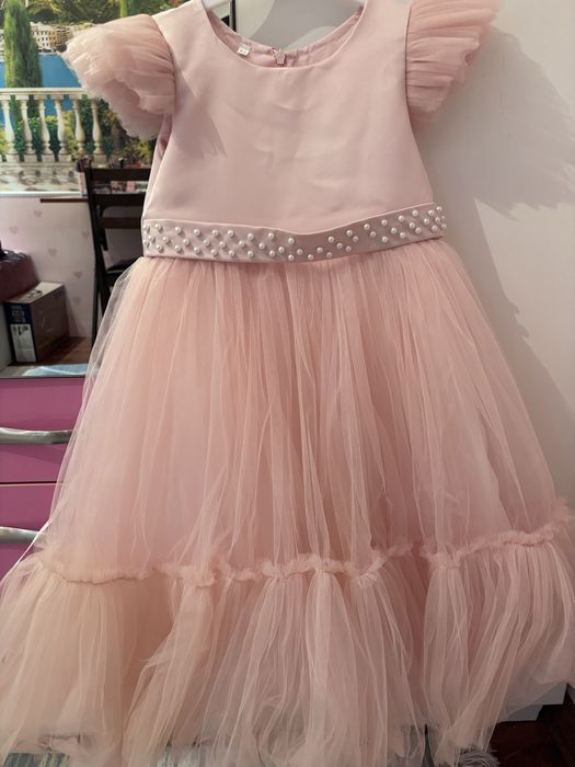 Платье на 4-5 лет