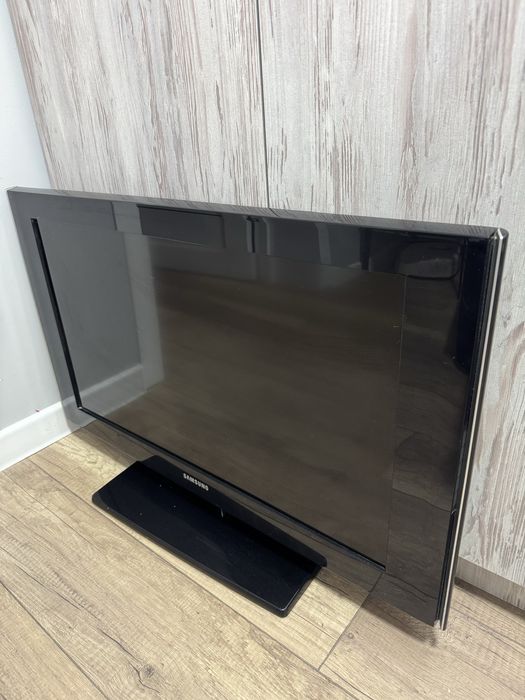 Телевизор Samsung 32” б/у
