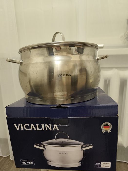 Кастрюля Vicalina  10л