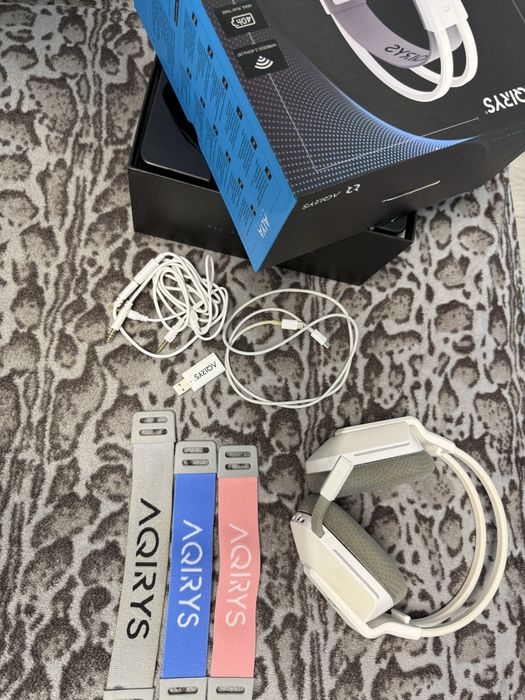 Casti Aqirys Wireless