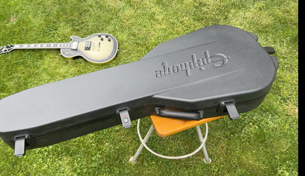 2024 Epiphone Adam Jones 1979 Les Paul Custom Antique Silverburst