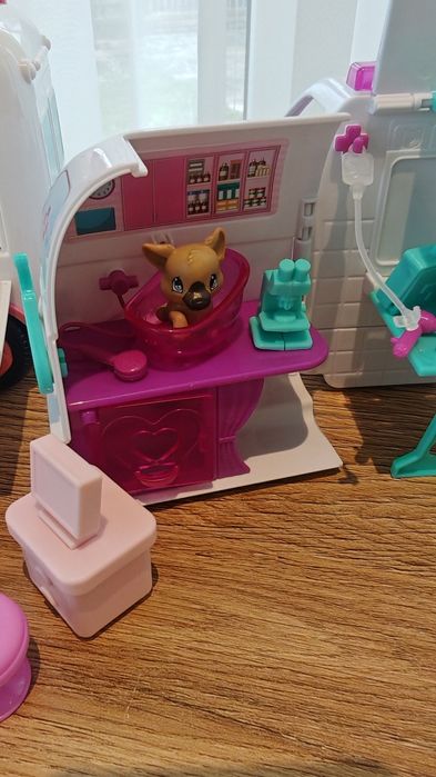 3 Комплекта Линейка, лекарски и ветеринарен кабинет + аксесоари