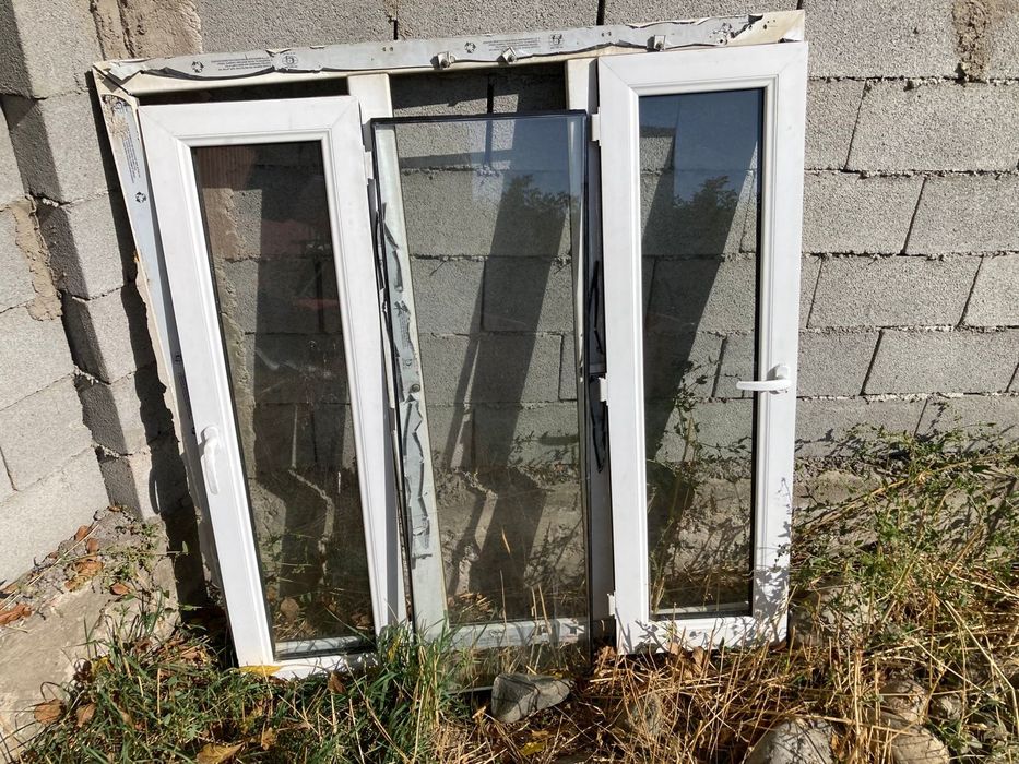 Пластиковый окно