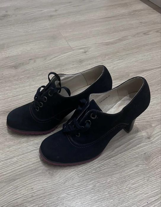 Кросовки, туфли, сапожки