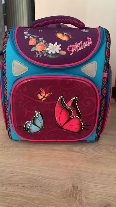 Сумки школьные. Мектеп сумкалары.