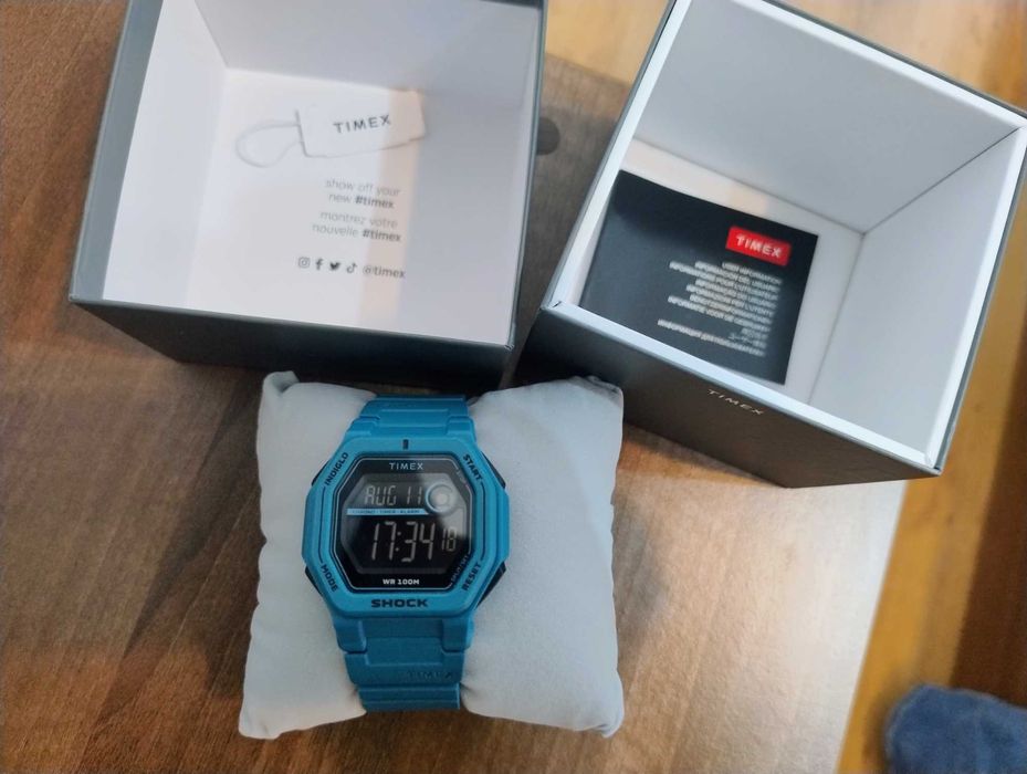 Vand ceas Timex Shock TW2V59900