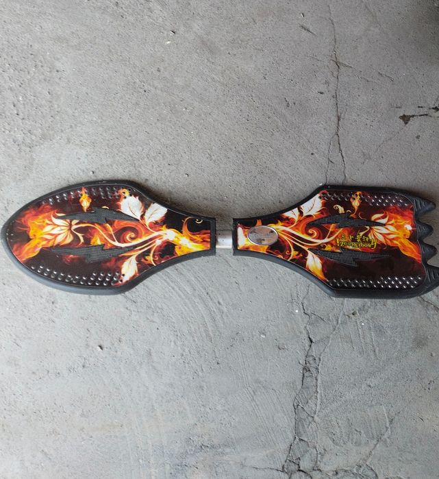 Продам скейтборд