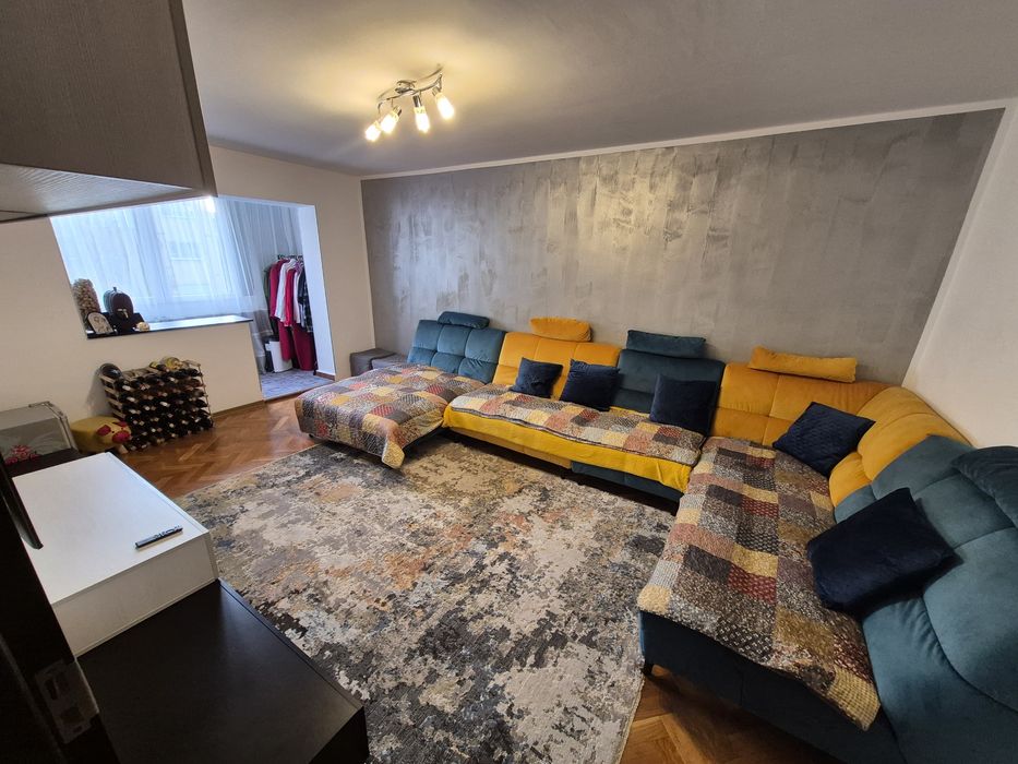 Arad   3 decomandate 98000 euro