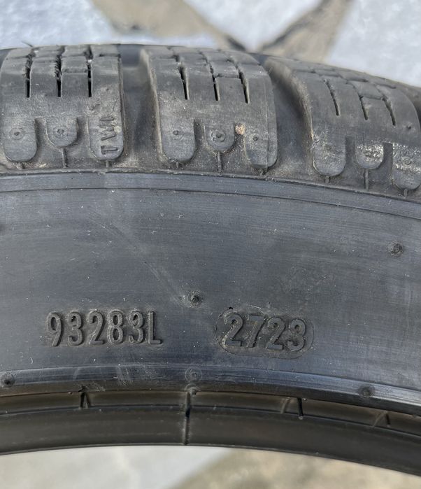 1бр. гума 245/40/19  Pirelli PZERO Winter