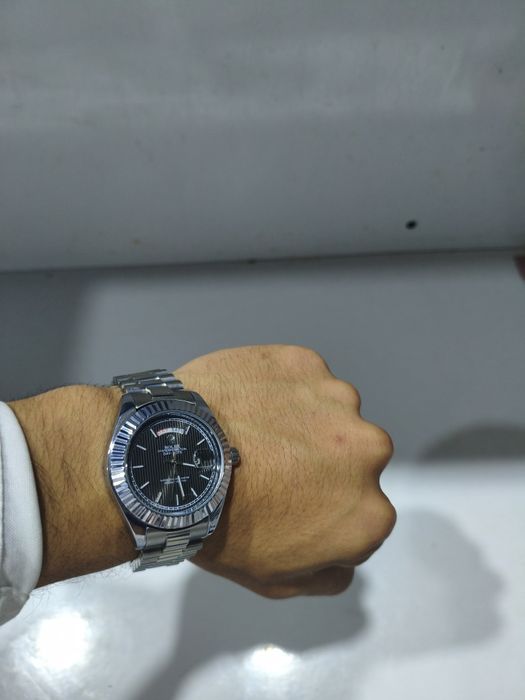 Brend: ROLEX srochniyga faqat.