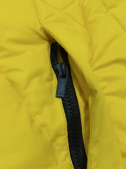 Куртка Armani  L зимняя