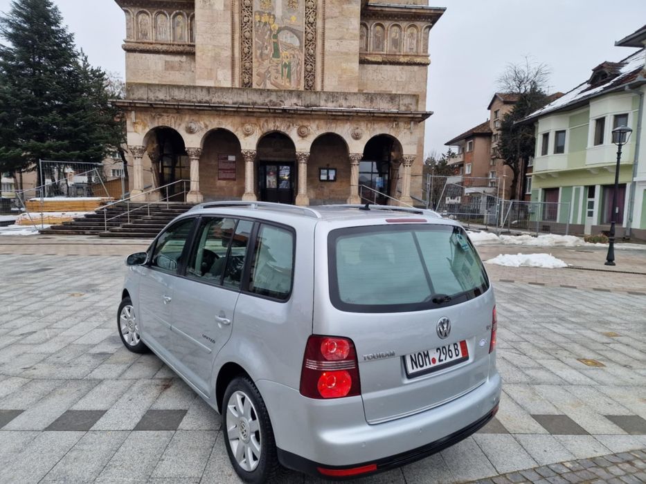 Touran 1.9TDI BXE  2010