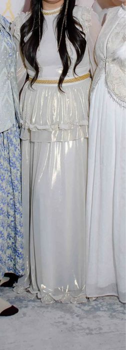 Платье для сырға салу