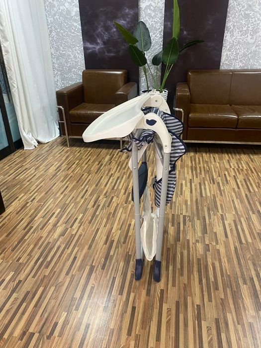 ПродамДетский стул