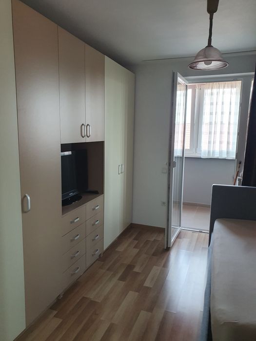 Apartament de închiriat