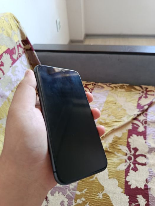 iPhone 11 128gb black