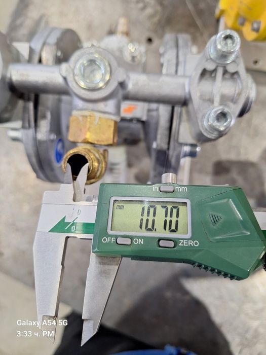 Мембранна  помпа