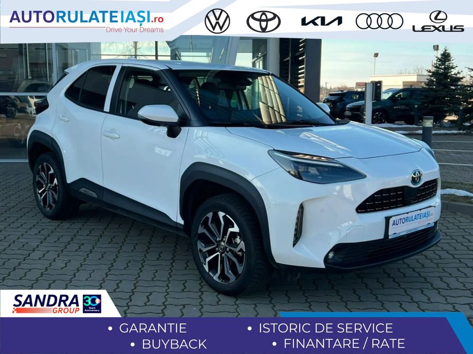 Toyota Yaris Cross 4X4 / MATRIX / Camere 360 / Volan incalzit / Parbriz incalzit