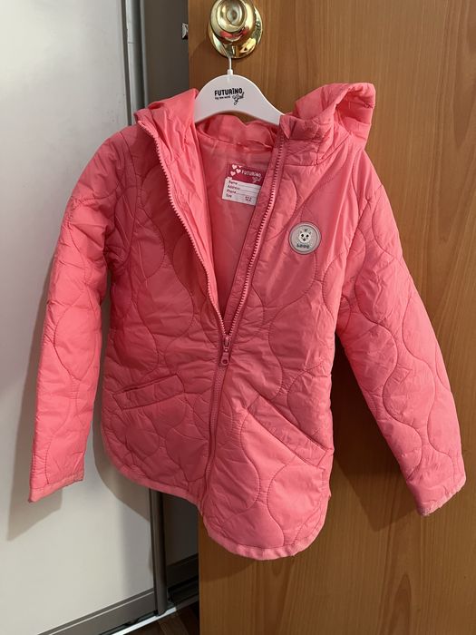 Легкая куртка.