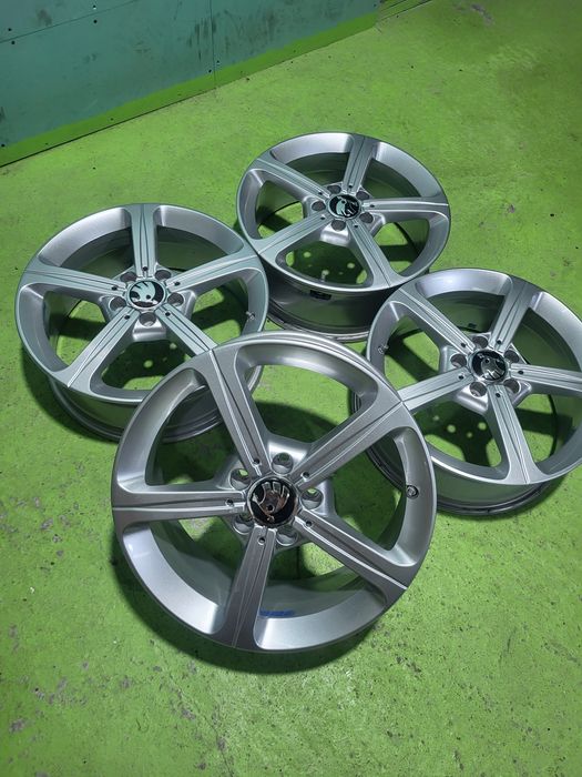 17 5x112 Skoda лети джанти 5х112 шкода