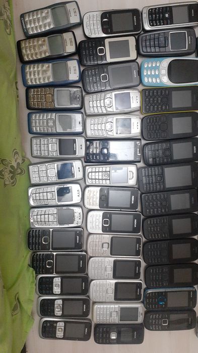 Telefoane cu taste Nokia