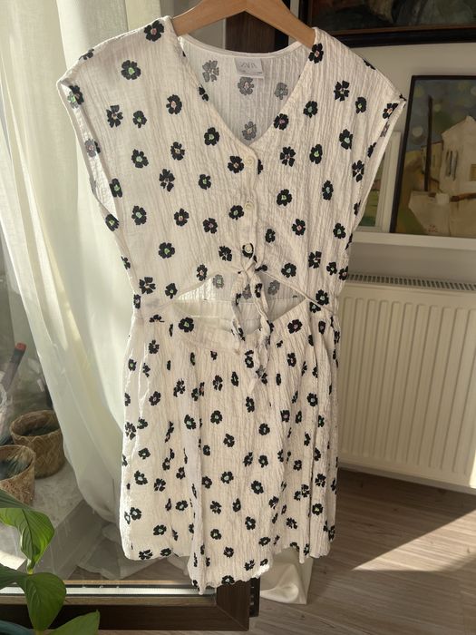 Rochie zara marime 9 ani alba cu imprimeu floral