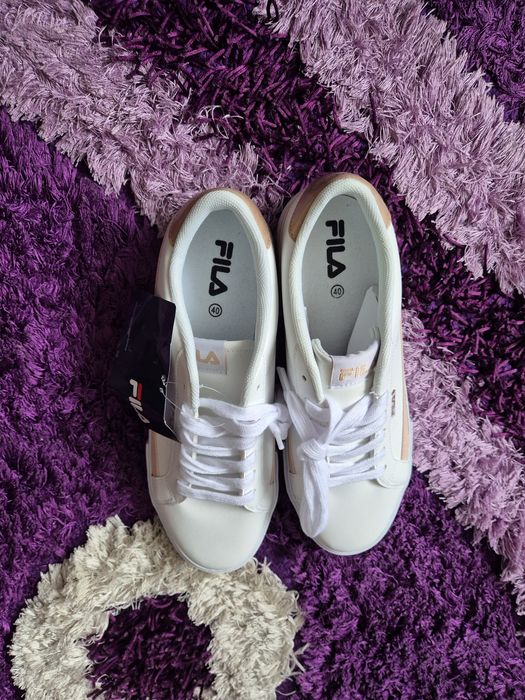 Tenesi FILA mărime 40!