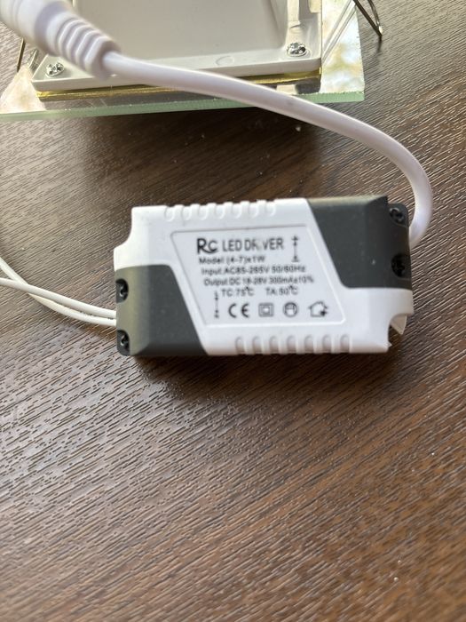 Продам споты стильные