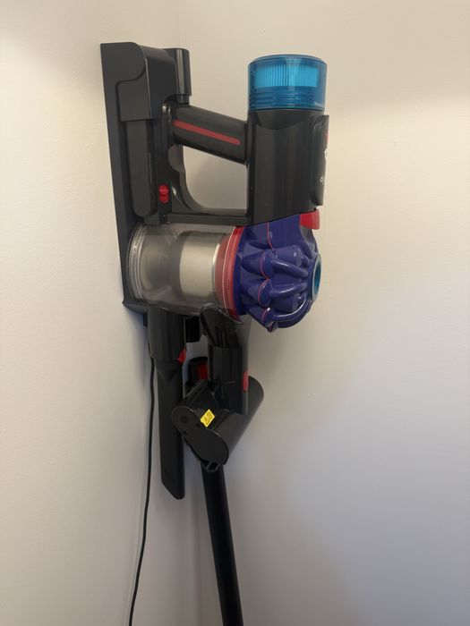 Vand Aspirator Dyson V 10 konical Vinca/ Negru